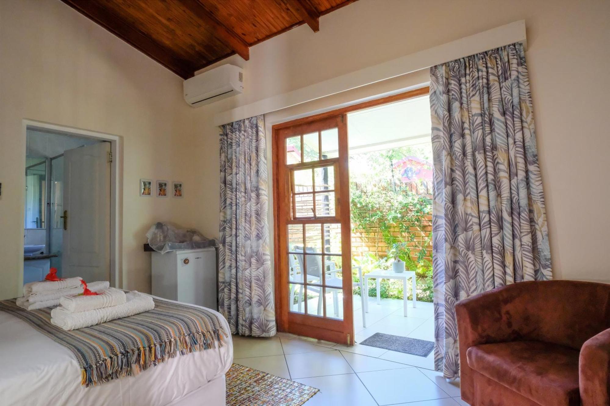Whalesong Guest House Saint Lucia Estuary Extérieur photo